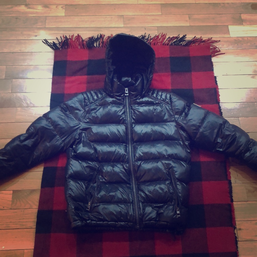 Guess Bubble Coat
